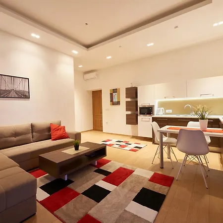 Hall Apartment
